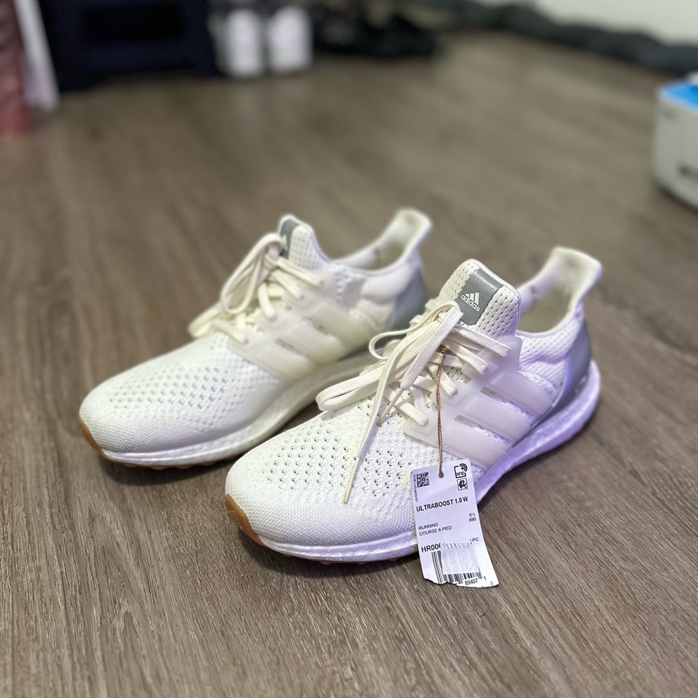 ULTRA BOOST 1.0 OFF WHITE GUM 7M/8W *NEW*